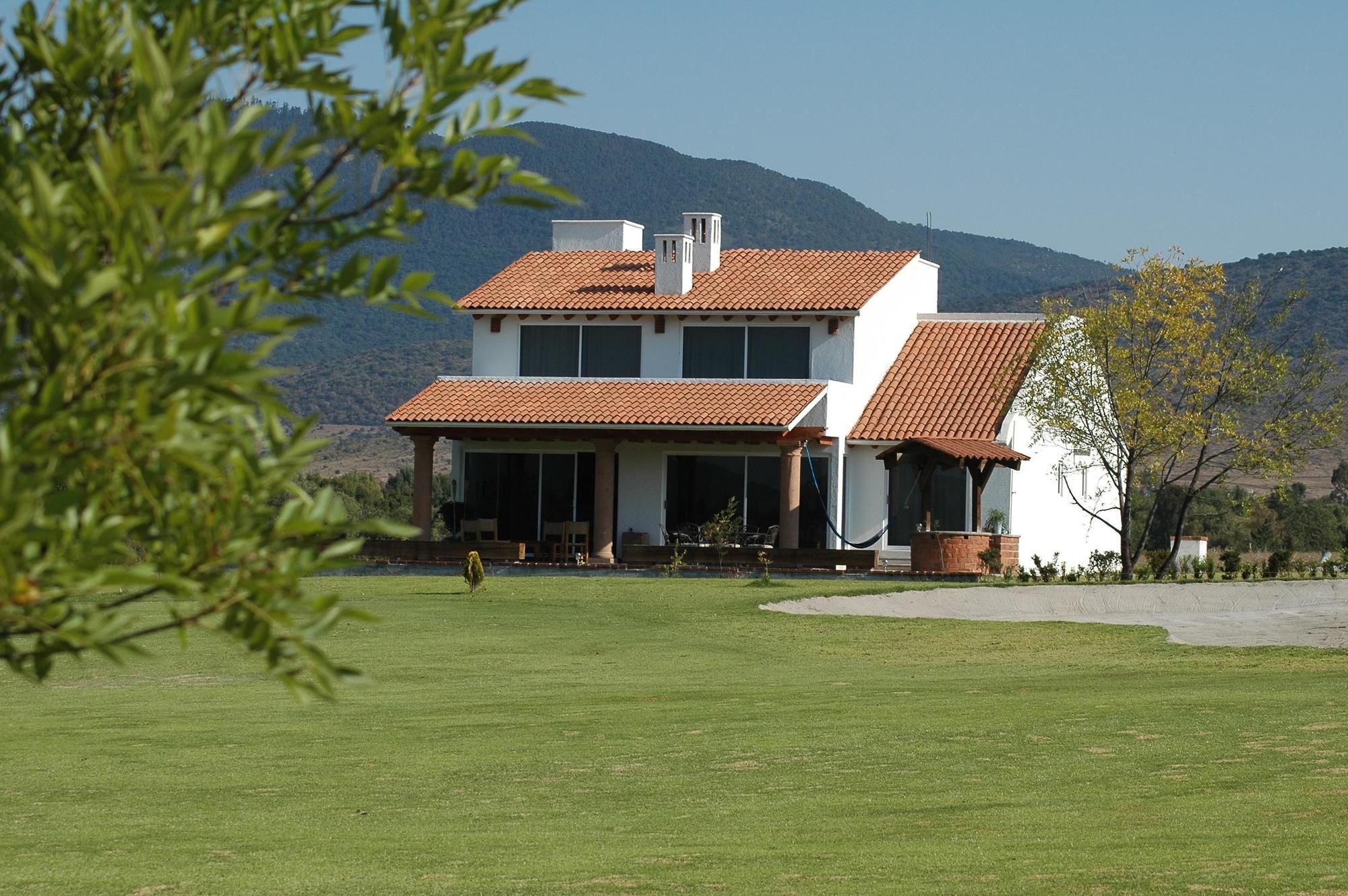 Hotel Hacienda Cantalagua Golf Contepec Zewnętrze zdjęcie